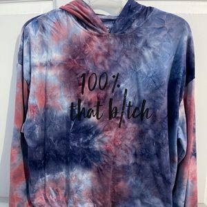 UK2LA, size small